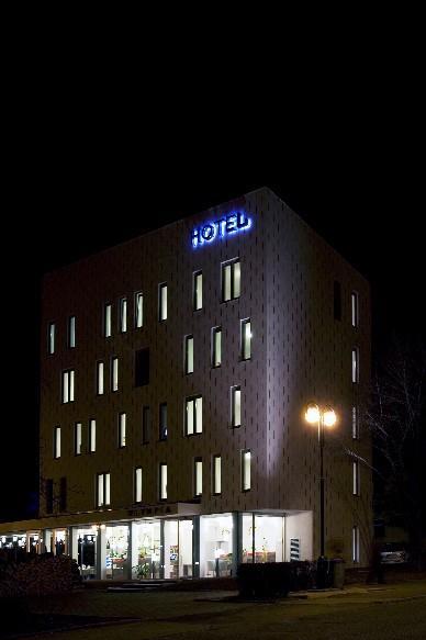 קופריבניצה Hotel Olympia מראה חיצוני תמונה